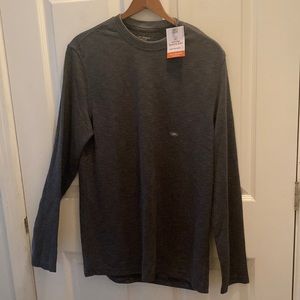 Men’s Van Heusen Classic Fit Size Small Grey Long Sleeve Top NWT